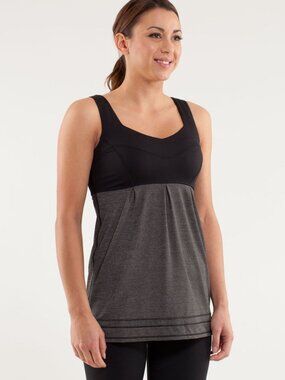 Lululemon Run Tame Me Tank First Release Black Size 12